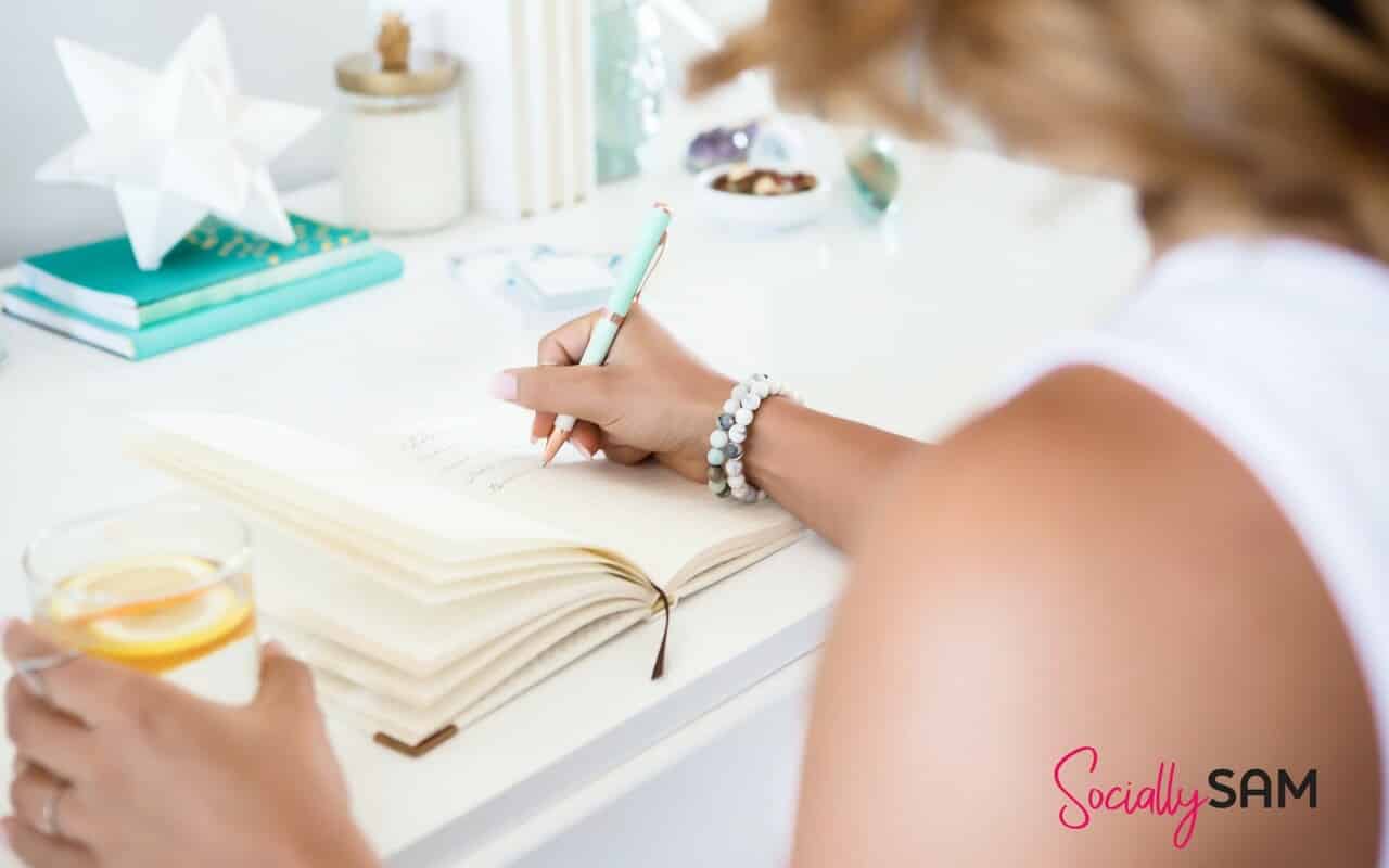 Deciding to sell your business is serious business and not something you should undertake lightly or without help. Here are a few pointers