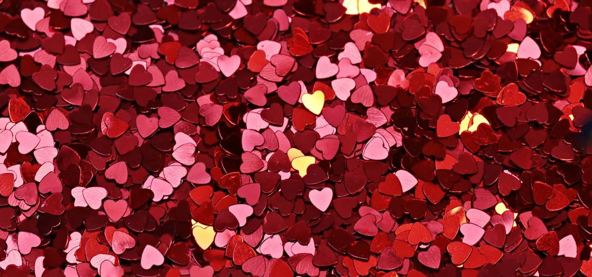 In the world of dating, many people don't know what it is they actually want. Do they want a relationship or is friends with benefits ok?